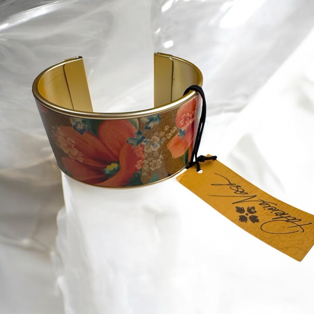 Patricia Nash Electra Cuff Floral Egyptian Gold Bracelet NWT